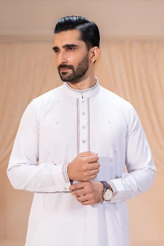 Luxury Bamboo Panjabi Men close view