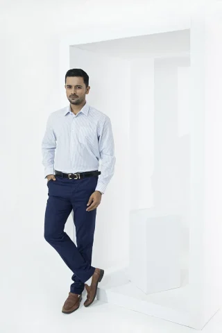 Men's striped formal shirt